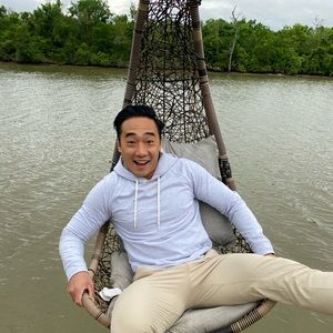 Meet your Posher, Nicholas